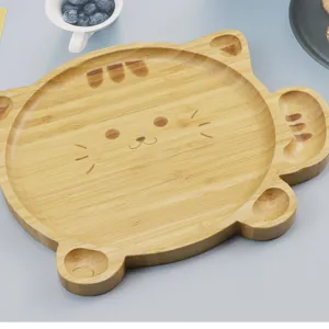 Cute bamboo fruit tray with lovely cat face design, perfect for serving snacks and desserts.