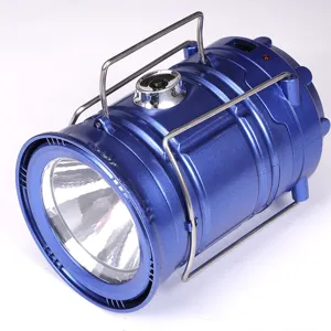 Λεπτομέρεια μπλε φορητού φανού κάμπινγκ LED, επαναφορτιζόμενο φως έκτακτης ανάγκης.