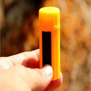 Scatola di fiammiferi impermeabile da esterno contenitore di sopravvivenza giallo plastica dettaglio