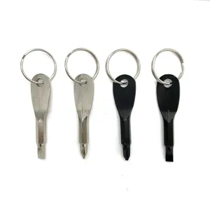 Gros plan de detail des porte-cles tournevis multifonctions portables en couleur noire.