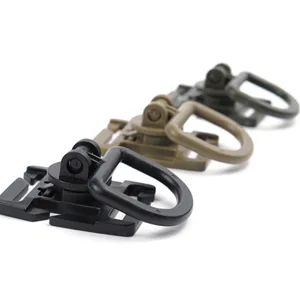Taktischer Molle-System drehbarer D-Ring Schnalle Detailansicht für Outdoor-Rucksäcke.