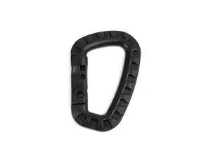 Schwarzer taktischer Kunststoff Karabiner D-Ring Clip für Outdoor Rucksack Befestigung Alltag.