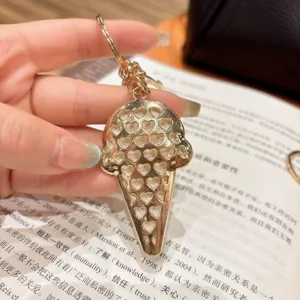 Gold ice cream keychain hollow heart bag charm luxury metal key ring pendant accessory