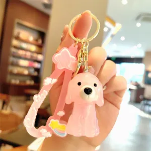 Porte-clés chien en acrylique rose jelly vue détaillée, charm de sac et accessoire idéal.