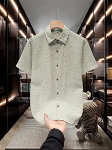 Men's short sleeve textured shirt casual summer business wear light green button down top