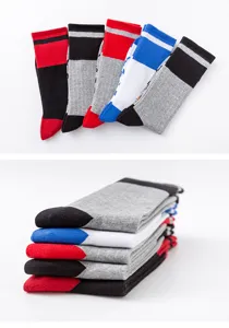 Winter extra-large long men's cotton socks, thick warm athletic crew socks in classic colors.