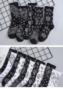 Streetwear paisley print crew socks in classic black and white, stylish cotton streetwear.
