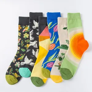 Calzini stampati artistici colorati per uomo e donna, eleganti calzini in cotone streetwear.