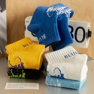 Colorful cotton short socks for men and women, trendy low cut boat socks for hip hop skateboard.