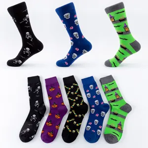 Men's Halloween Skull Pumpkin Cotton Crew Socks Novelty Casual Long Socks Breathable Sweat-Absorbent Sports Socks For Men