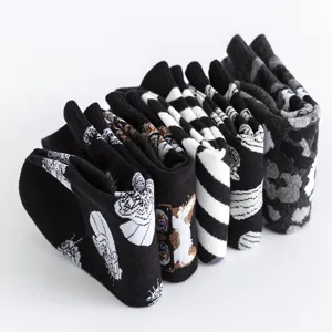 Men cotton casual socks set multi-pack stylish striped and animal printed breathable socks