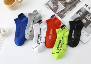 Breathable mesh summer running ankle socks detail view, comfortable low cut athletic socks.