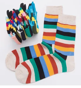 Calcetines de caña media a rayas de colores para hombre algodón cómodo moda casual