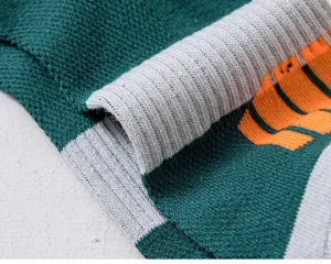 Comfortabele sportsokken met geribbelde boord en ademend gebreid materiaal voor hardlopen.