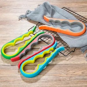 Pratico apribarattoli multifunzione 4 in 1 in plastica apribottiglie per cucina.