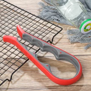 Apribottiglie multifunzionale in plastica utensile da cucina design ergonomico rosso e grigio.