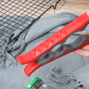 Apribarattoli multifunzionale rosso e grigio in plastica apribottiglie cucina pratico gadget