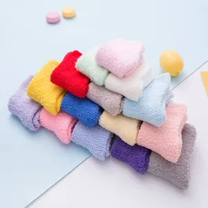 Einfarbige warme Flausch Socken Damen Winter dicke Korallenfleece Hausschuhe Kuschelsocken