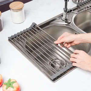 Égouttoir à vaisselle enroulable pour évier de cuisine, tapis égouttoir en inox.