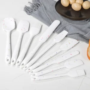 9-teiliges Silikon Spatel Backset mit bunten Streuung Muster fuer Kuchen und Sahne.