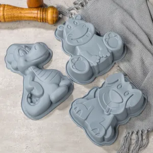 Detail de moule en silicone, formes d'animaux pour mousse, chocolat et preparation de gateau.