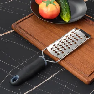 Edelstahl Käsereibe Zitronenreibe Küchenhelfer mit ergonomischem Griff für feines Reiben.
