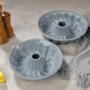 Grey round silicone bundt cake mold spiral fluted baking pan for kitchen baking tool