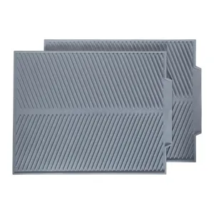 Graue Silikon Geschirrabtropfmatte Detail, rutschfeste Küchenarbeitsplatten Hitzeschutz.