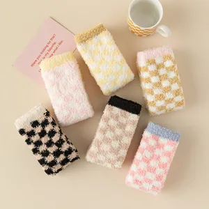 Fluffy Checkered Cozy Winter Sleep Socks Coral Fleece Warm Mid-Tube Socks Daily Wear