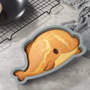 Stampo per torta in silicone a forma di balena, teglia antiaderente flessibile per mousse.