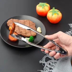 Pince de cuisine en acier inoxydable avec verrou, idéale pour barbecue, steak et cuisson.