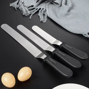 Set di 3 spatole per torte a gomito in acciaio inossidabile con manico nero per pasticceria.