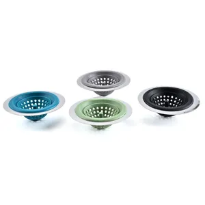 Panier filtre pour évier de cuisine en silicone avec bord en métal anti-obstruction.