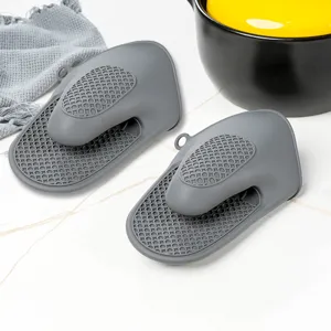 Silicone pot holders pinch mitts heat resistant kitchen baking tool detail view grey color