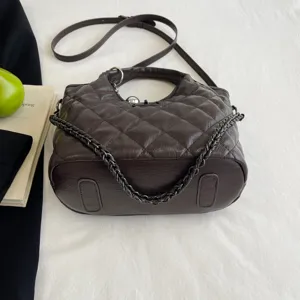 Vintage gewatteerde schoudertas voor dames, stijlvolle bruine PU lederen tas met ketting.