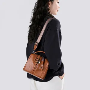 Femme rétro marron sac bandoulière, mode décontractée petit sac carré vue détaillée.
