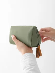 Portable Cosmetic Bag Minimalist Small Lipstick Pouch Travel Makeup Organizer Waterproof Toiletry Storage Bag For Women