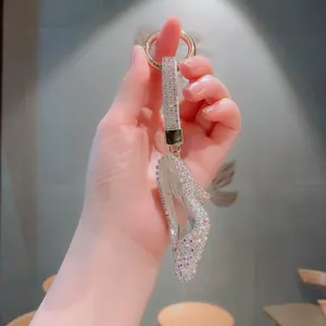 Llavero de tacones altos de cristal brillante diamantes de imitación para mujeres auto