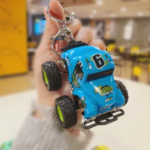 Mini off-road pull-back car keychain, detailed metal ring and rubber wheels, ideal bag pendant.