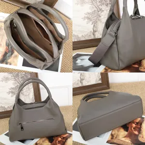 Spaziosa borsa in vera pelle da donna, elegante shopper e pratica tracolla di grande stile.