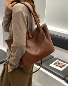 Women commuter leather shoulder bag large capacity casual soft tote handbag fashion