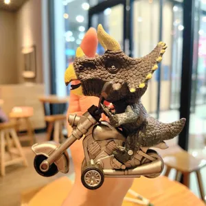 Schattige tekenfilm dinosaurus motorfiets sleutelhanger hars auto model ornament cadeau