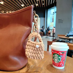 Porte-clés mignon mini sac crocheté à la main, élégant pendentif porte-monnaie en laine.