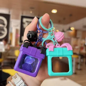 Llavero de oso caja de regalo creativa con luz y espejo colgante de bolso lindo