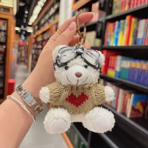 Porte-clés en peluche ours mignon avec lunettes de pilote, charm de sac doux et duveteux.