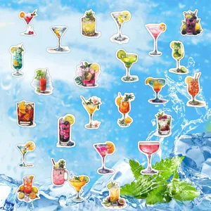 vista dettagliata di adesivi per cocktail ad acquerello, cancelleria decorativa diy