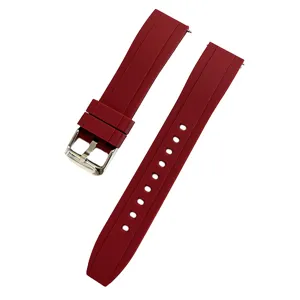 Detalle de la correa de reloj de silicona roja, pulsera de repuesto universal.
