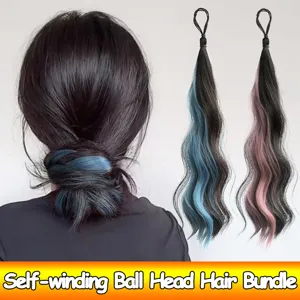 Synthetisch haarsextensie knotje met gekleurde lokken voor eenvoudige dagelijkse styling.