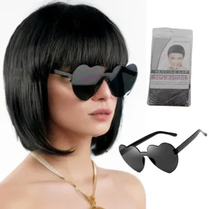 Zwarte bob pruik met hartvormige zonnebril set feestelijke verkleed haar accessoires.