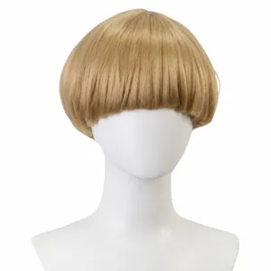Detailansicht der blonden Bobo Pilzkopf Perücke mit kurzem geradem Pony und glatter Textur.